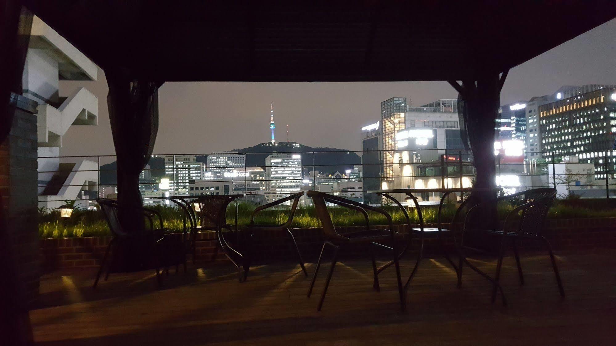Grid Hotel 3*